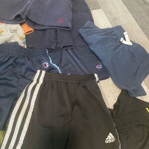 12 pairs of boys 3t shorts